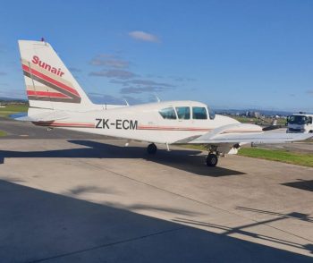 Piper PA23-250F Aztec, 1981