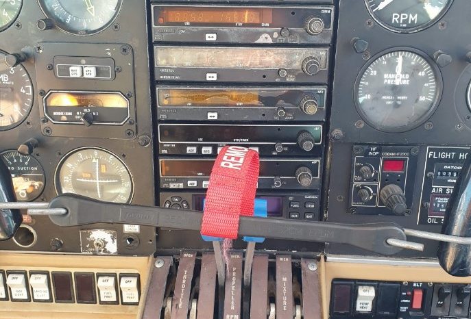 Piper PA23-250F Aztec, 1981 full