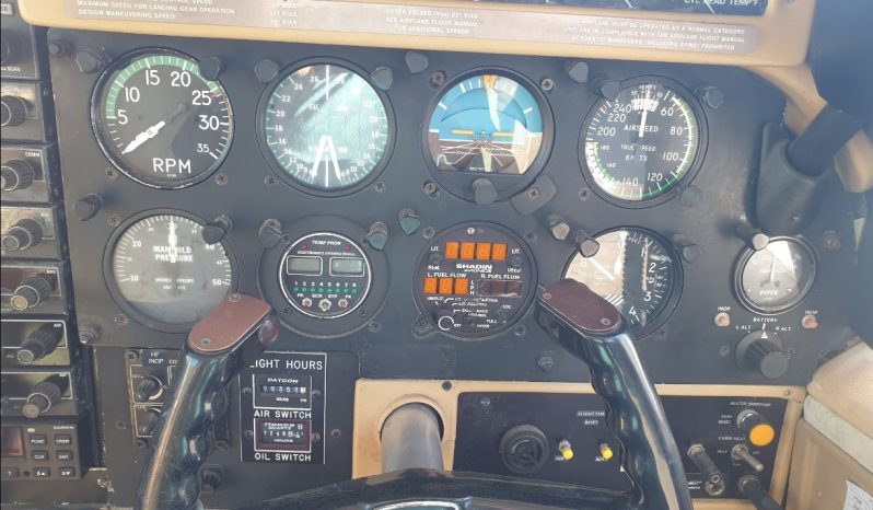 Piper PA23-250F Aztec, 1981 full