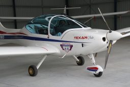 For sale 1/4 share in a Fly Synthesis Texan Club 550 LSA full